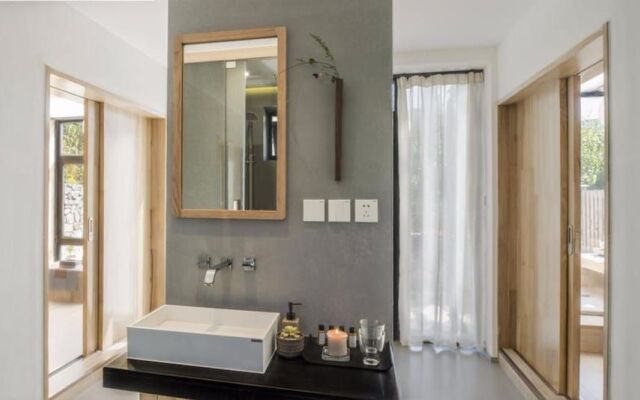 Worth Waiting Boutique Hotel