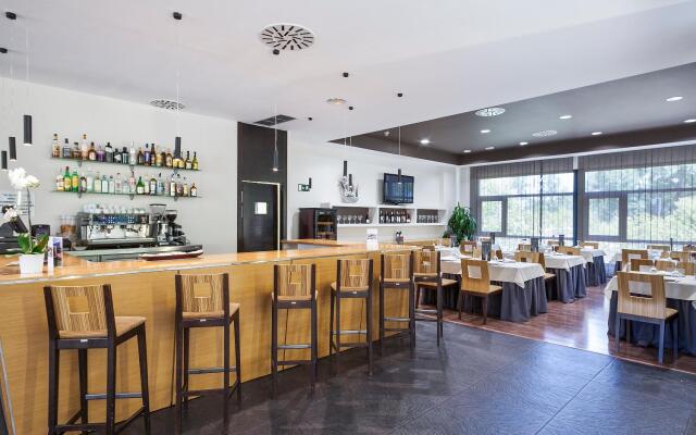 Aparthotel Attica21 Vallés