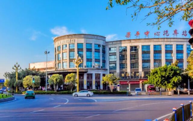 Xiyue Holiday Hotel (Chongqing Liangping New City Branch)