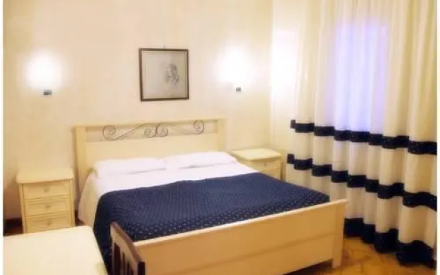 Hotel Pisani