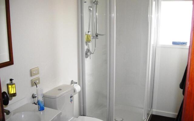 Christchurch City & Country Cottages - Clarence Cottage