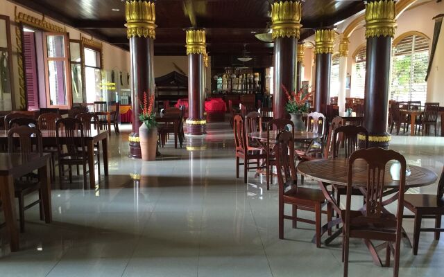 Champa Palace Hotel