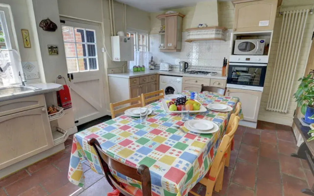 Exclusive Holiday Home in Canterbury Kent with Garden
