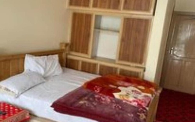 Paradise City Hotel and Restaurant