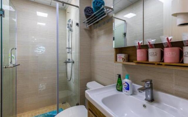 Zhuhai Xiangzhou District·Lovers Road Locals Apartment 00153800