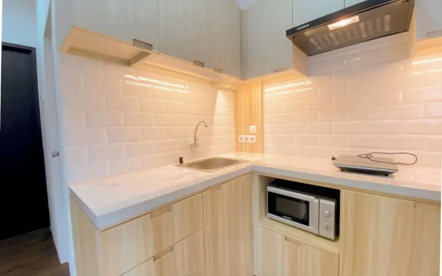 Urban Designed 3Br At Grand Asia Afrika Apartment