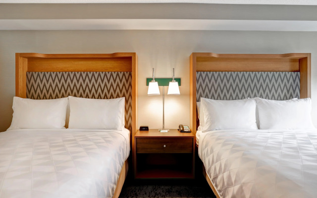 Holiday Inn Ottawa Dwtn - Parliament Hill by IHG