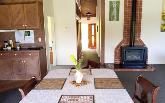 Waiotemarama Falls Lodge