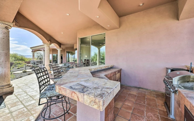 Mtn-view Gem w/ Pool, BBQ & Fire Pit in Scottsdale