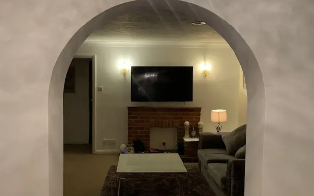 Beautiful big Independent Furnished Bungalow