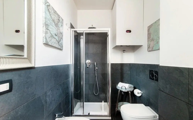 MyHomeInComo - Art Design Suites