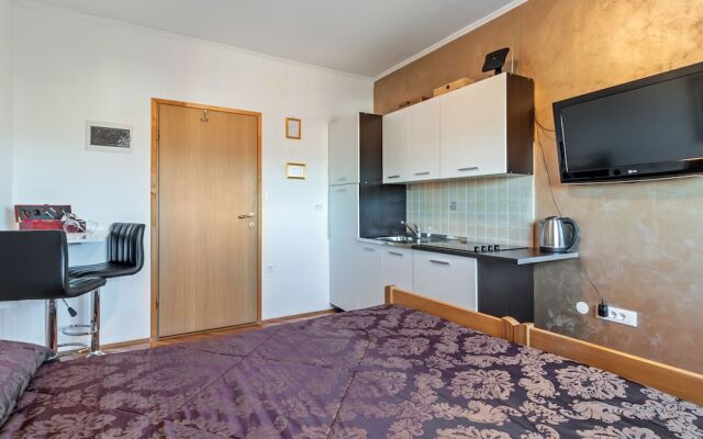 Pretty Apartment In Rovinj Near Sea Beach