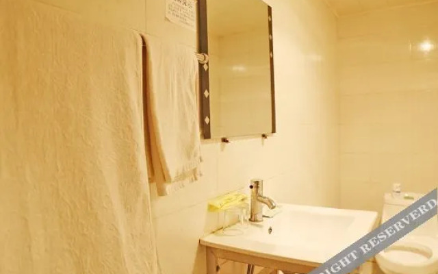 Pingba 168 Business Hotel