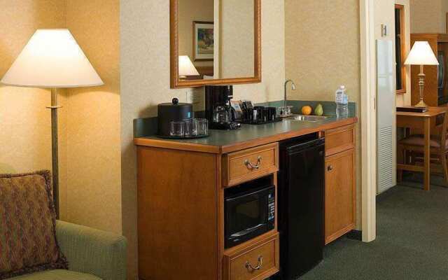 Embassy Suites by Hilton Charleston Airport Convention Ctr