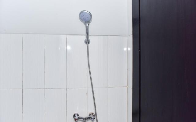 RedDoorz Plus near Malang Town Square