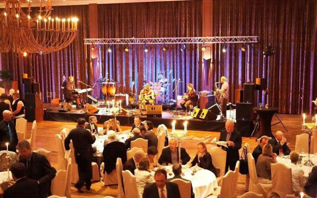 Cortina Hotel