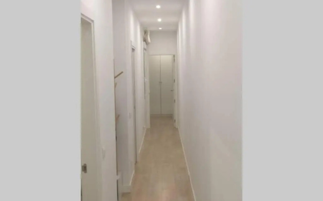 Madrid center 2 bedrooms quiet apartment