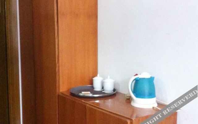 Junyi Chain Hotel (Shanghai Xuefu Road Jinshanwei)