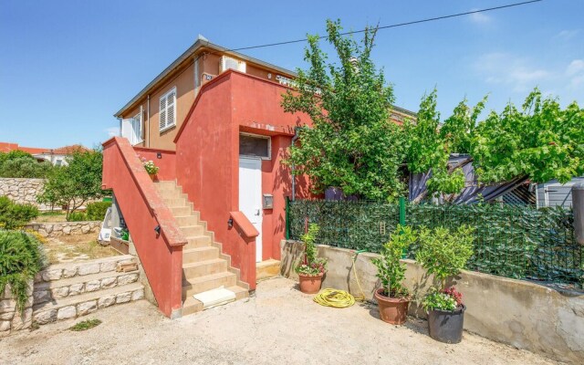 Nice Home in Povljana With Wifi and 2 Bedrooms