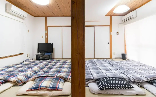 Naha Tomarin House