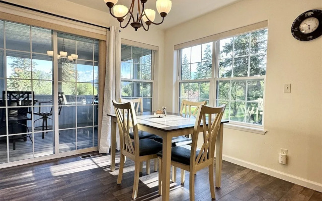 Rf12 Flathead River Haven