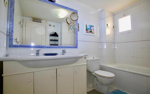 Polarsol 3 Townhouse in Club la Costa by Rafleys