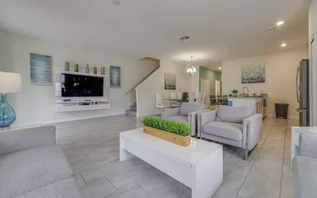 Champions Gate Resort - Modern Furnishings