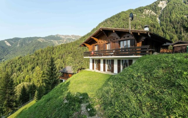 Chalet Chalet Par Le Travers