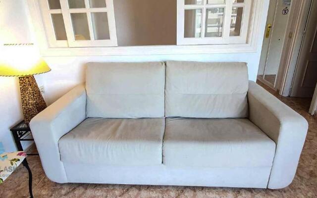 Skol 203. One Bedroom Apartment in Edificio Skol Building