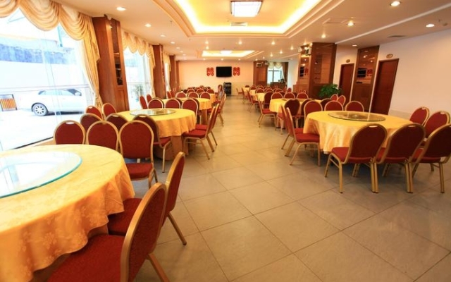 Huangting Holiday Inn