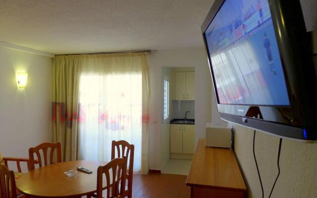 Apartamentos Alboran 24