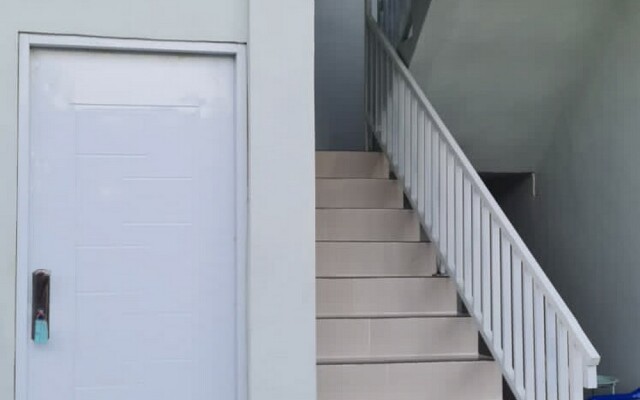 RedDoorz Syariah near Kantor Bupati Pantai Pandan