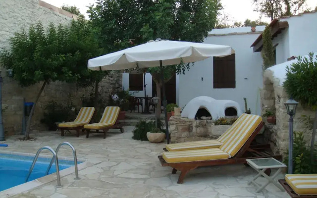 Avalon Village Houses