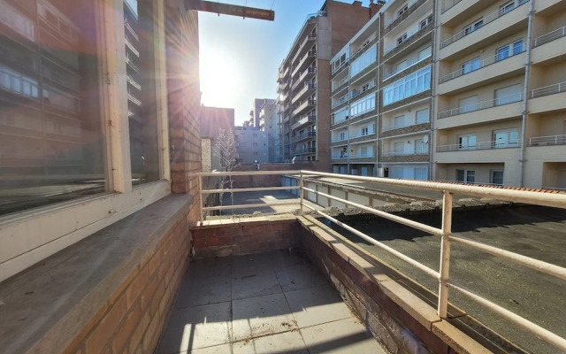 Apartment Near the Beach in Vibrant Area