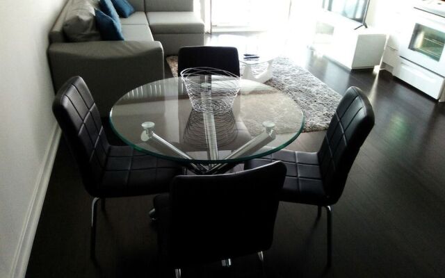 Downtown Toronto Luxury Suites