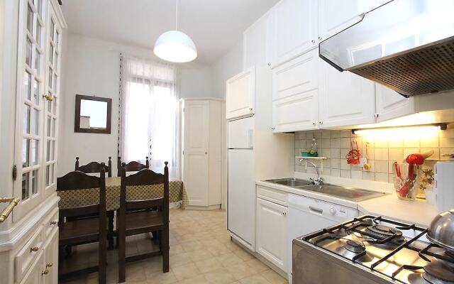 City Apartments - Pisani