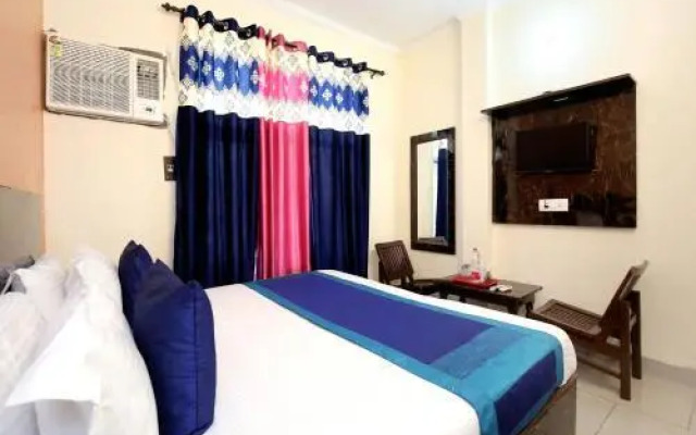 Hotel Pink City By OYO Rooms