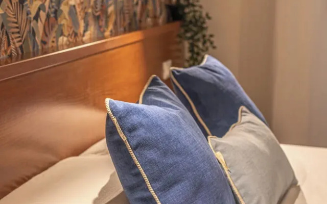 Vittoria Garden Suites