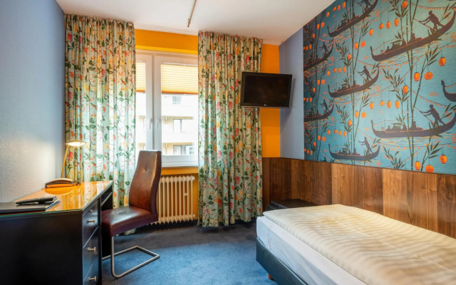 Hotel Arosa - Düsseldorf Oberkassel
