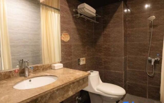 Manduola Business Hostel