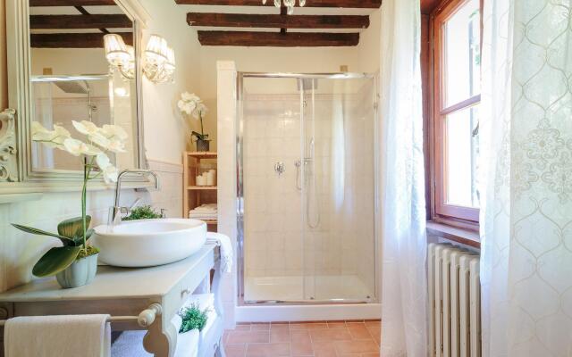 Bocciolo Stone Farmhouse