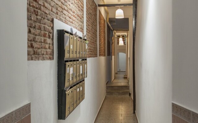 Chic Apartment Lavapies I