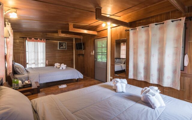 Alongkorn Farm and Resort