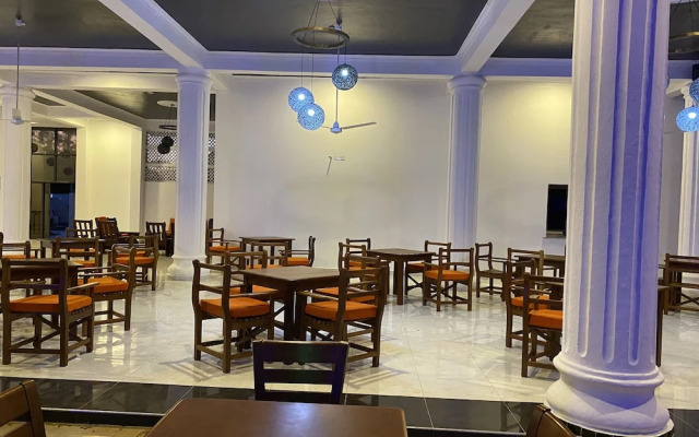 Diani Palm Resort & Apartments