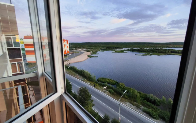 Nadym House (Надым Хаус)  на улице Рыжкова