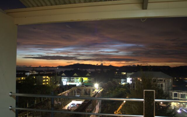 Baan Bandalay Hotel