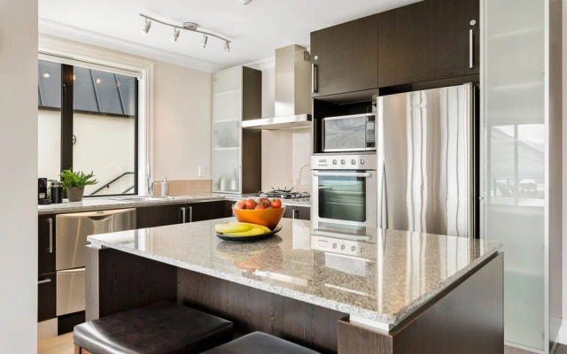 Central Luxury at 408 The Beacon 2 BR
