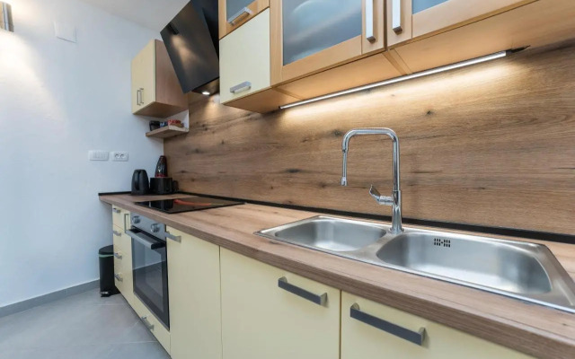 Studio Apartman Mirakul