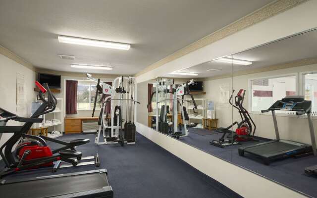 Ramada Limited by Wyndham, Bloomington I-55 & I-74 IL