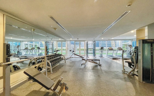 Manzil-1BR w Canal View near Dubai Mall
